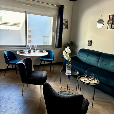 Coeur De - Hyper Centre - Classe 3 Etoiles - 2 Pers - 150m Royan